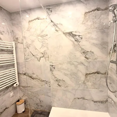 Luxury 3 Bed 2 Bath Flat Croisette * 戛纳